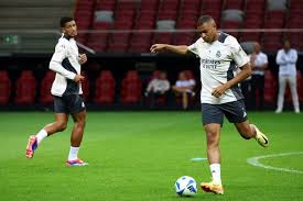 守门员措手 守门员措手